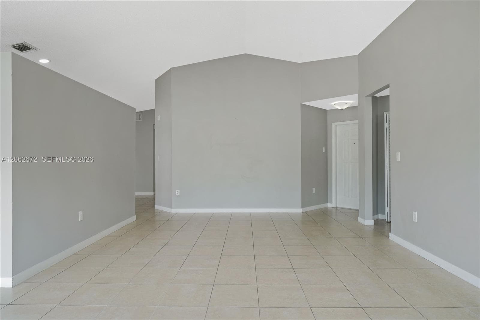 18946 NW 10th St, Pembroke Pines, FL 33029 photo 4