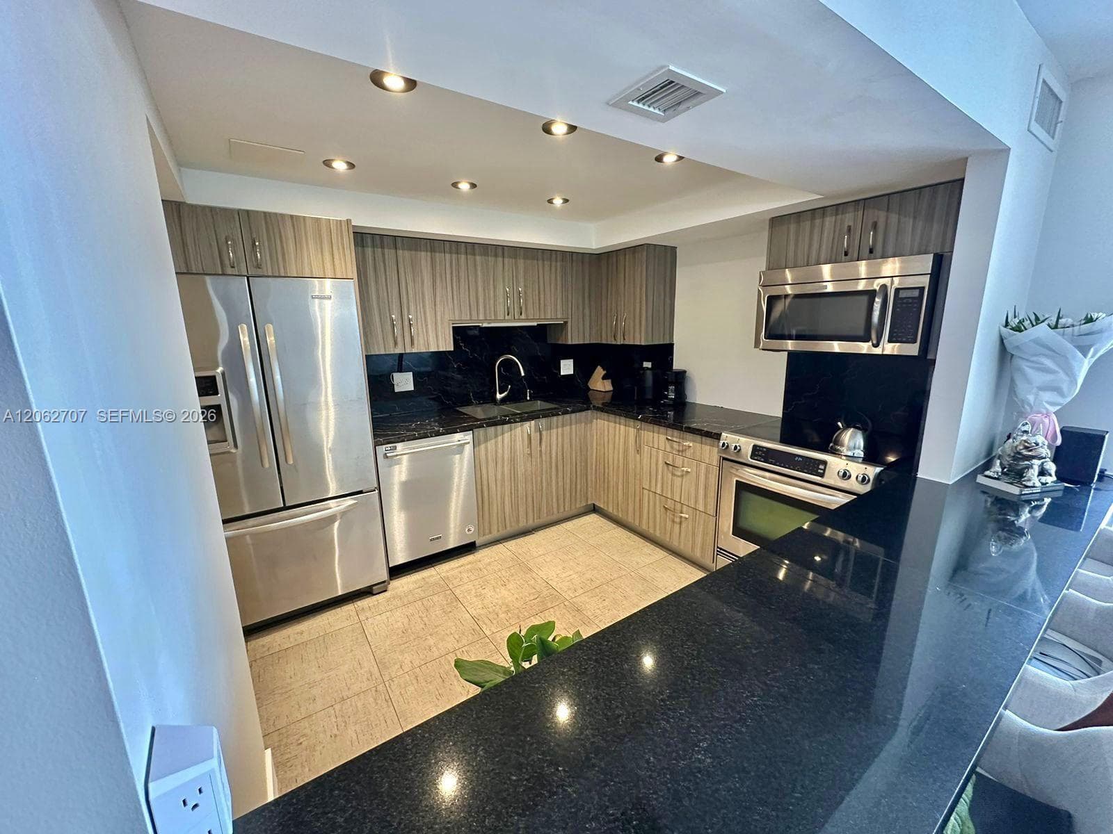 801 Three Islands Blvd # 412, Hallandale Beach, FL 33009 photo 5