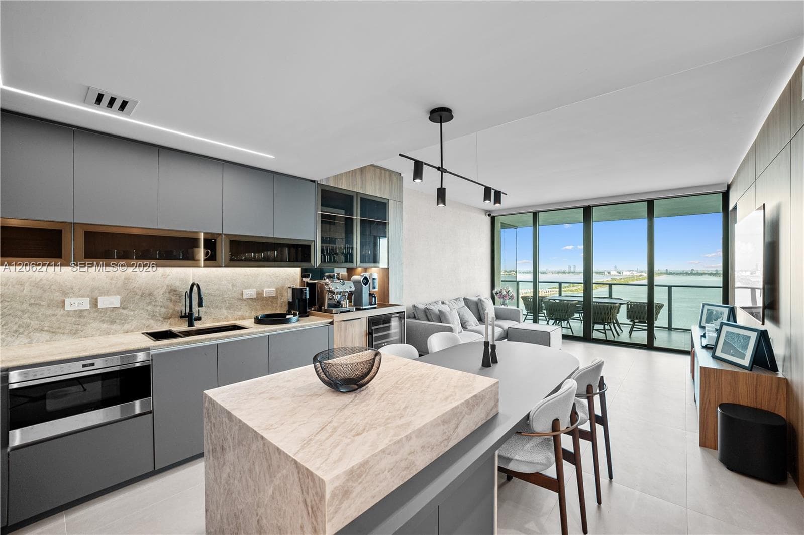 3131 NE 7th Ave # 2805, Miami, FL 33137 photo 2