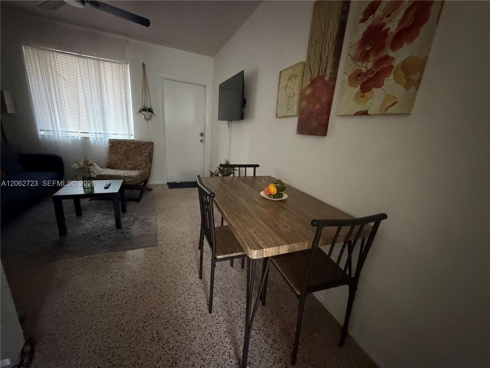 461 SW 6th St # 3, Miami, FL 33130 photo 2