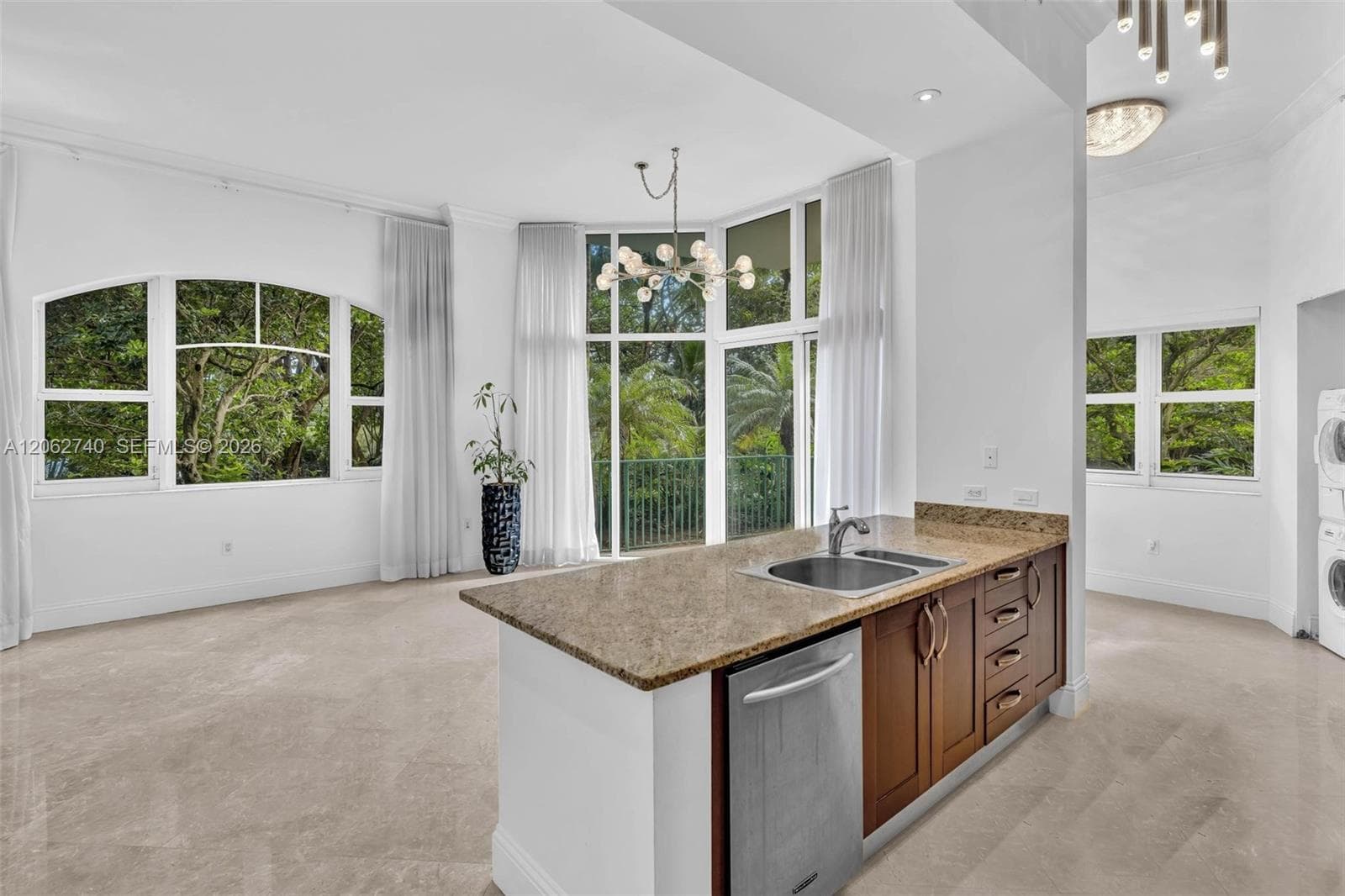 20000 E Country Club Dr # 110, Aventura, FL 33180 photo 4