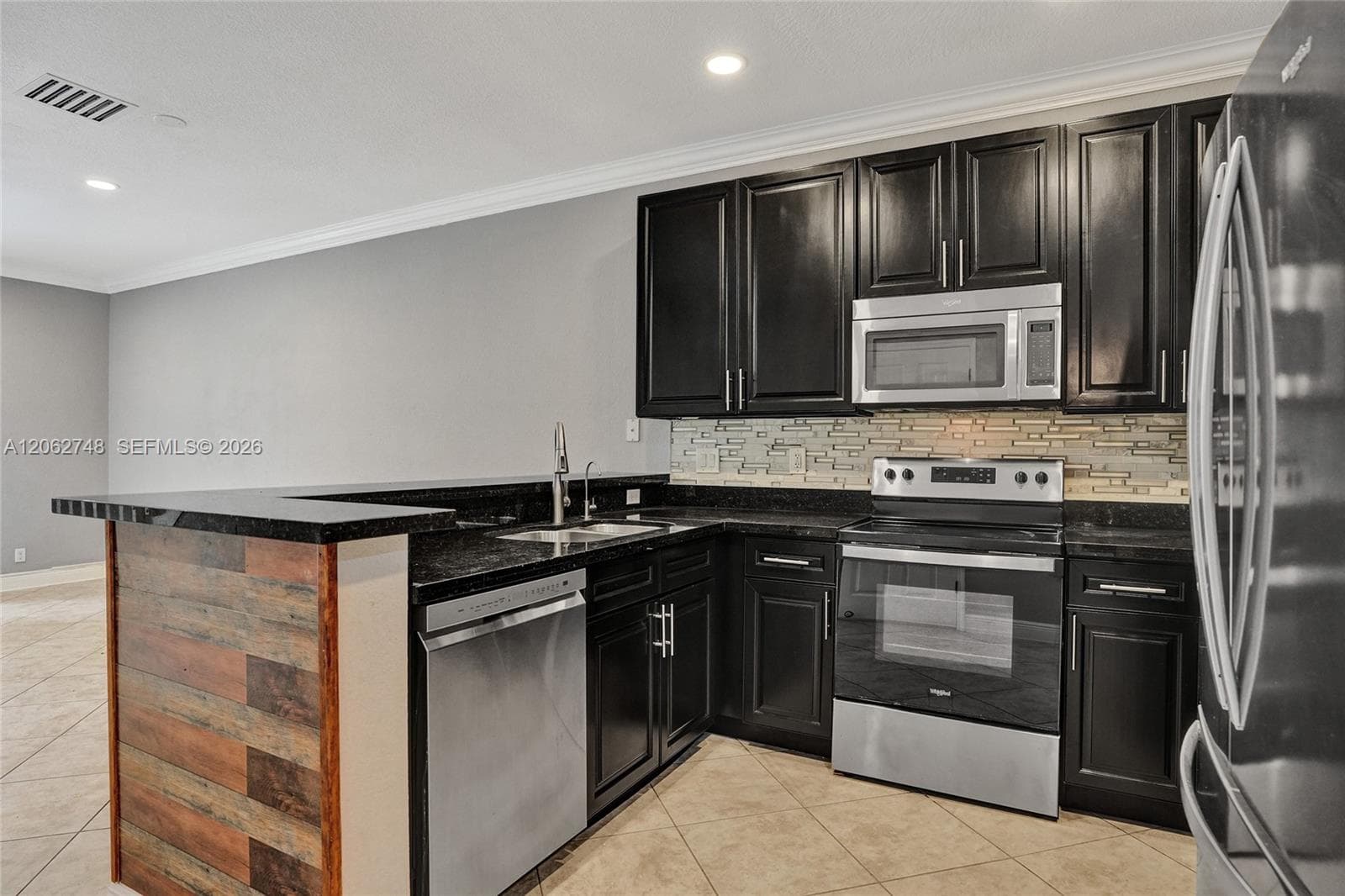 3612 NW 13th St, Lauderhill, FL 33311 photo 2