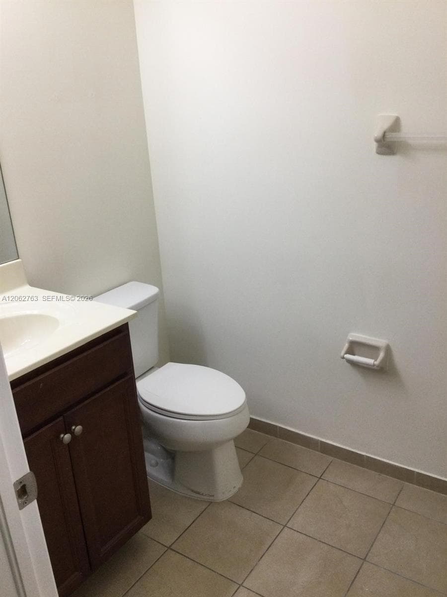 17370 SW 153rd Ave # 17370, Miami, FL 33187 photo 4