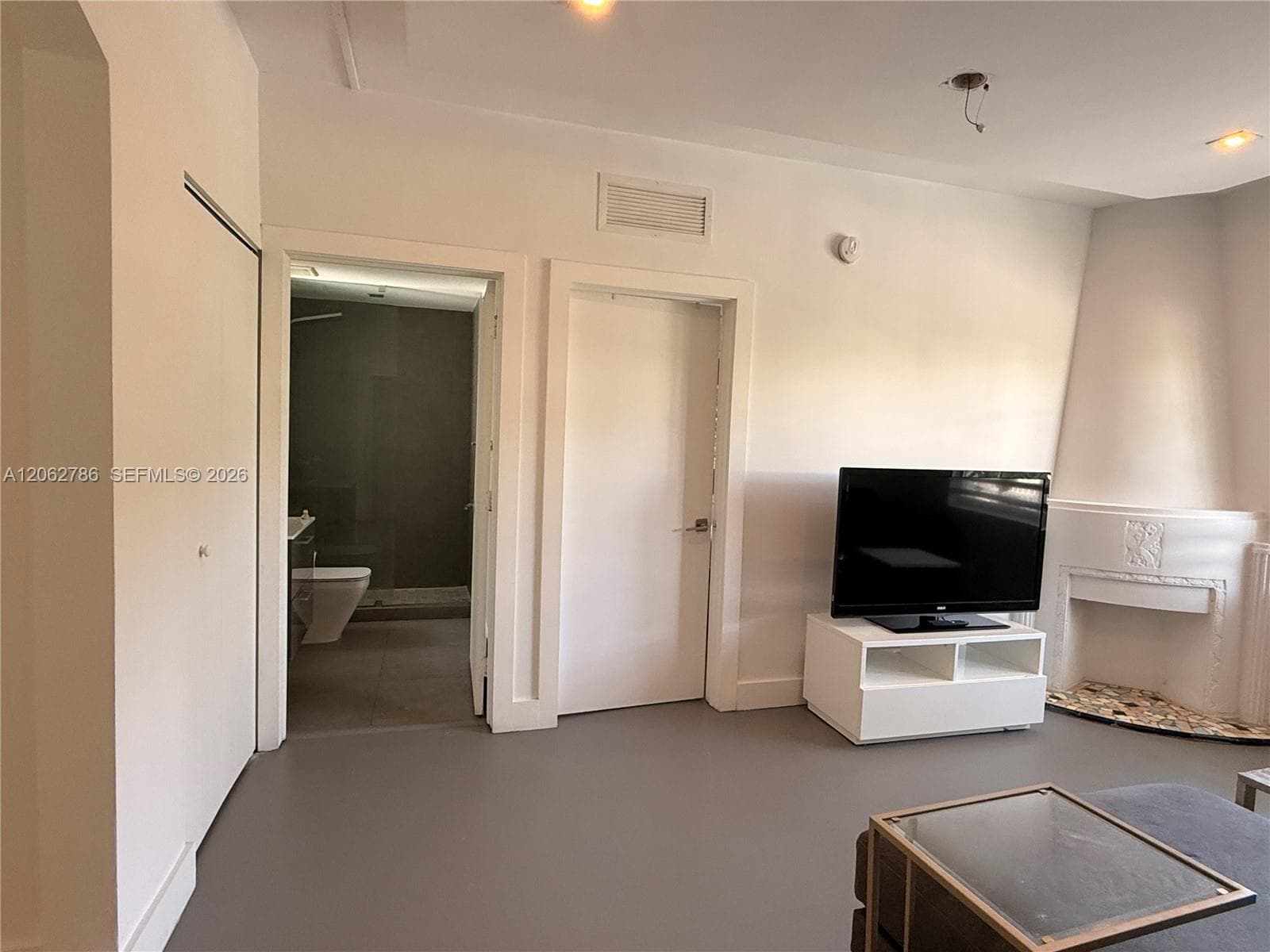 600 15th St # 6, Miami Beach, FL 33139 photo 3