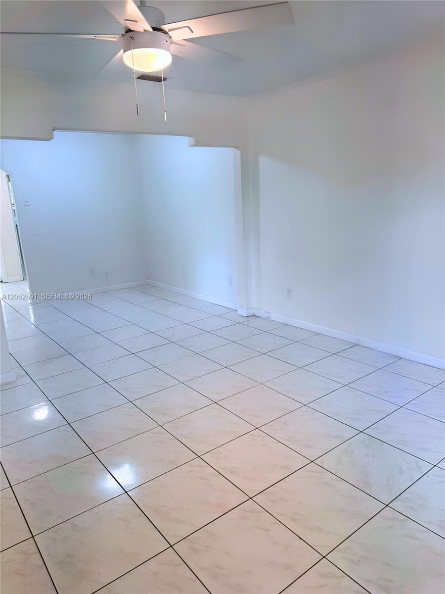 672 NE 130th St # 672, North Miami, FL 33161 photo 5