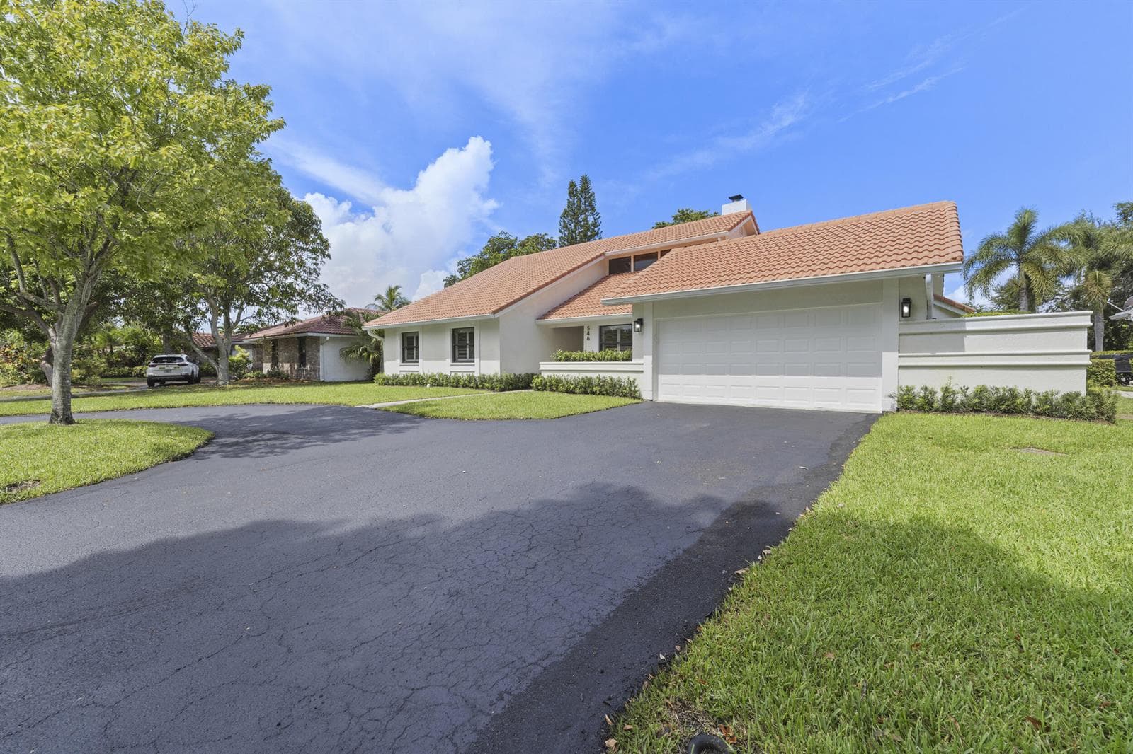 546 NW 105TH Drive, Coral Springs, FL 33071 photo 3