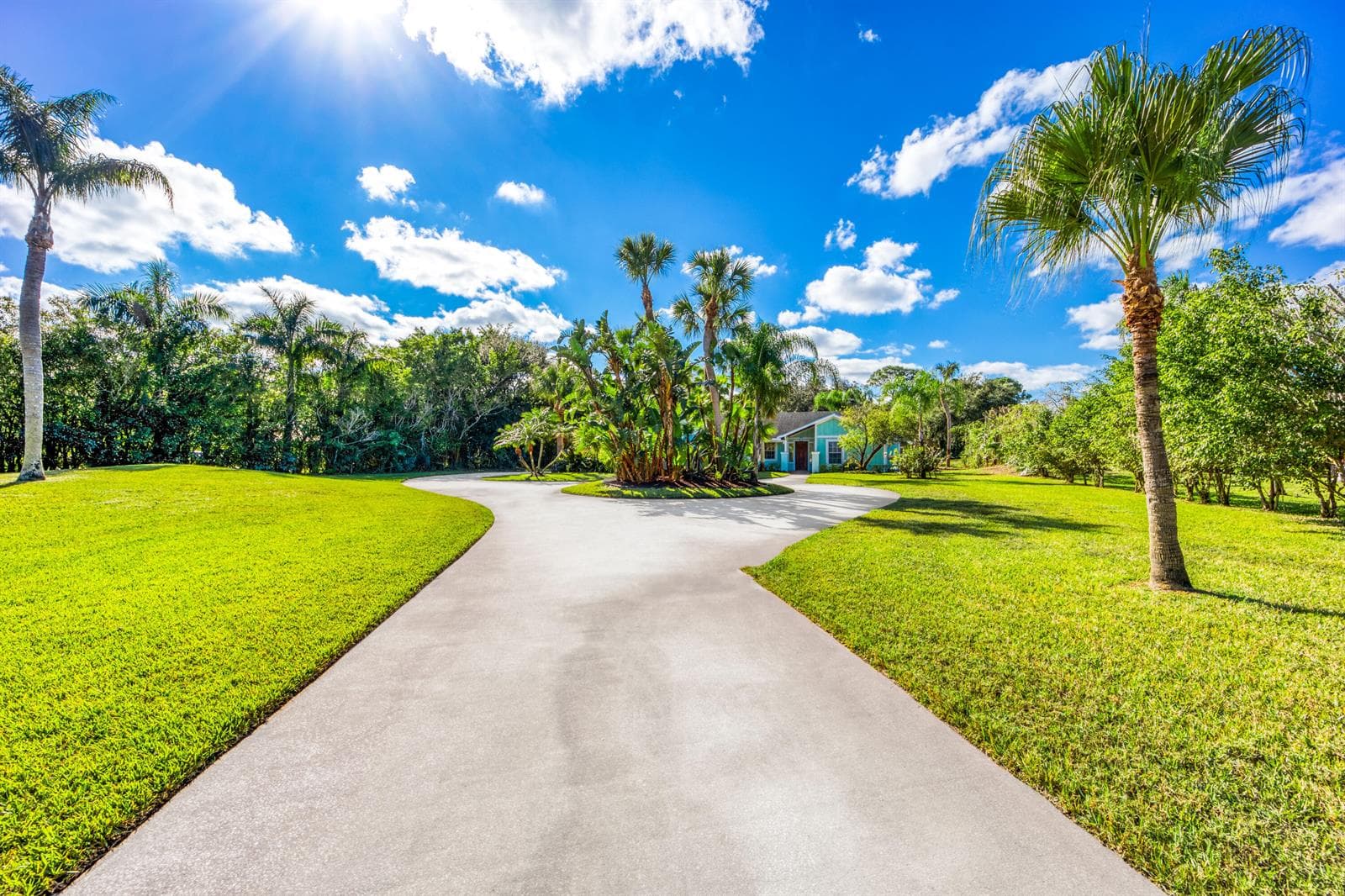 2232 SW RACQUET CLUB Drive, Palm City, FL 34990 photo 3