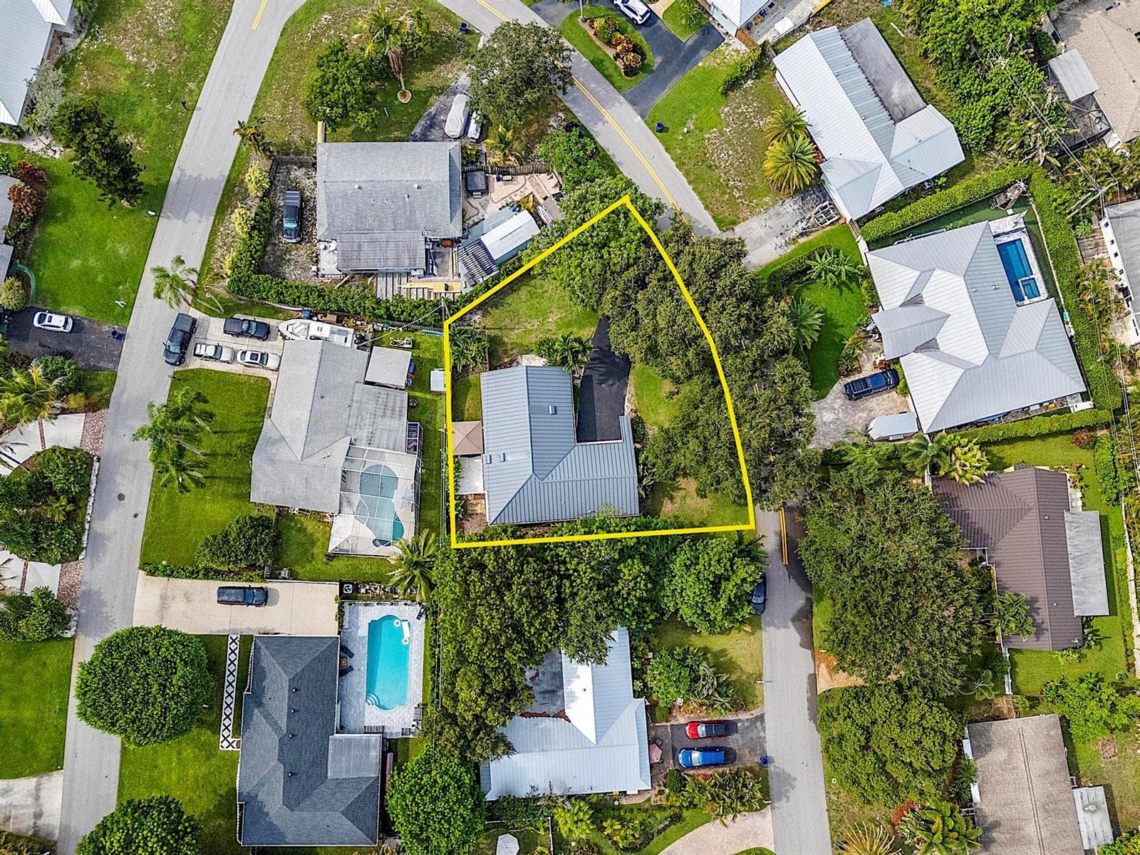 119 W NORFOLK Road, Jupiter, FL 33469 photo 3