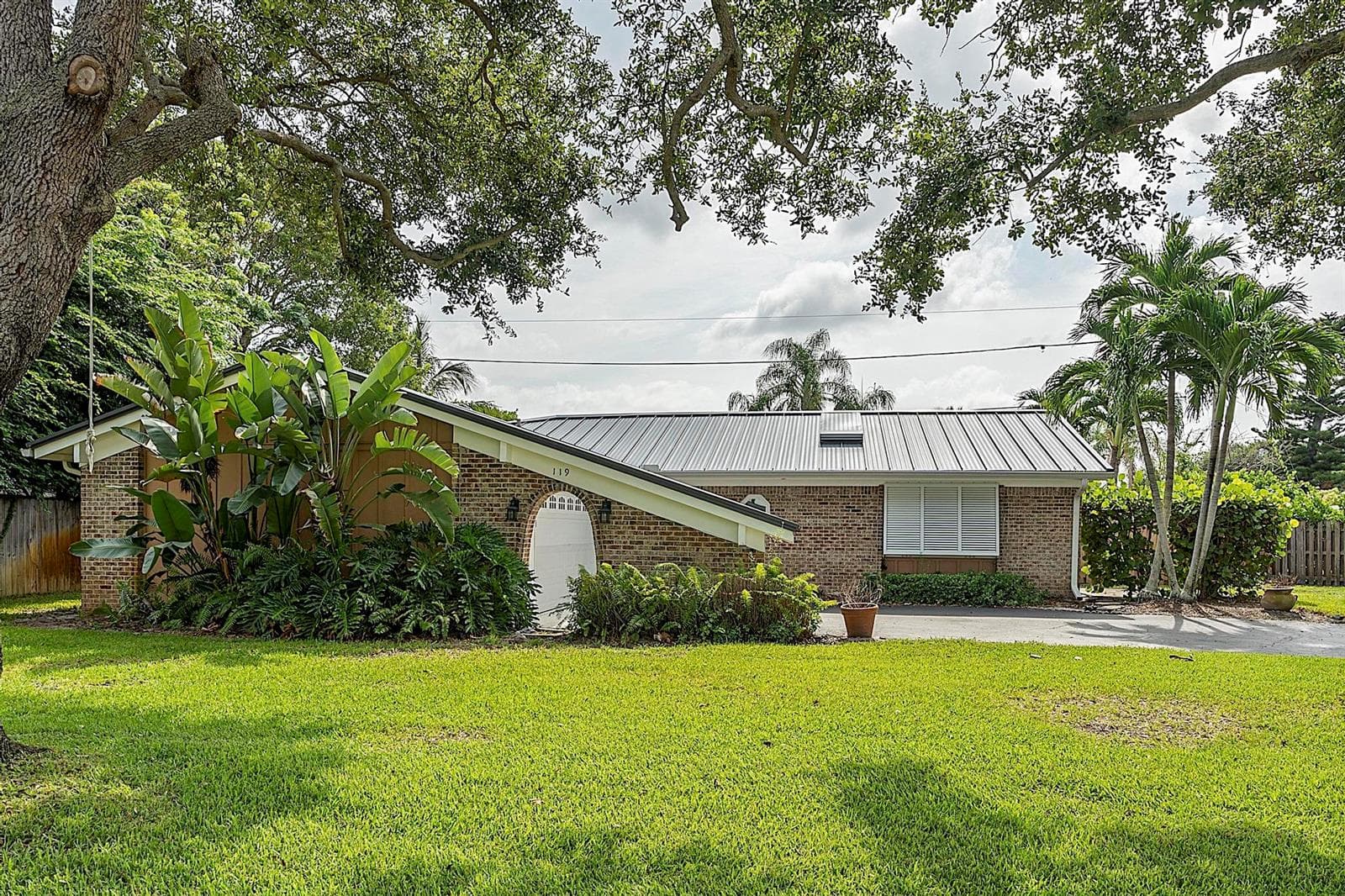 119 W NORFOLK Road, Jupiter, FL 33469 photo 4