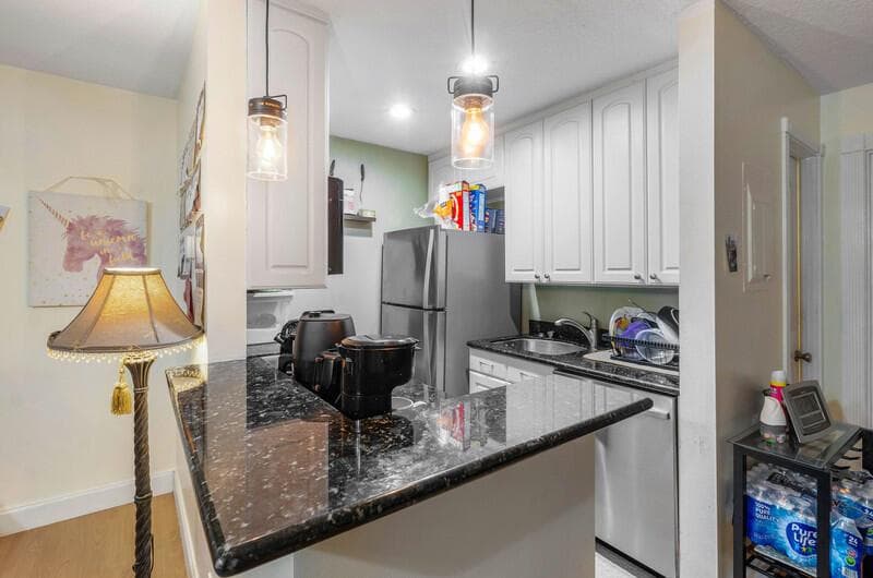 2 CROSSINGS Circle E # E, Boynton Beach, FL 33435 photo 5