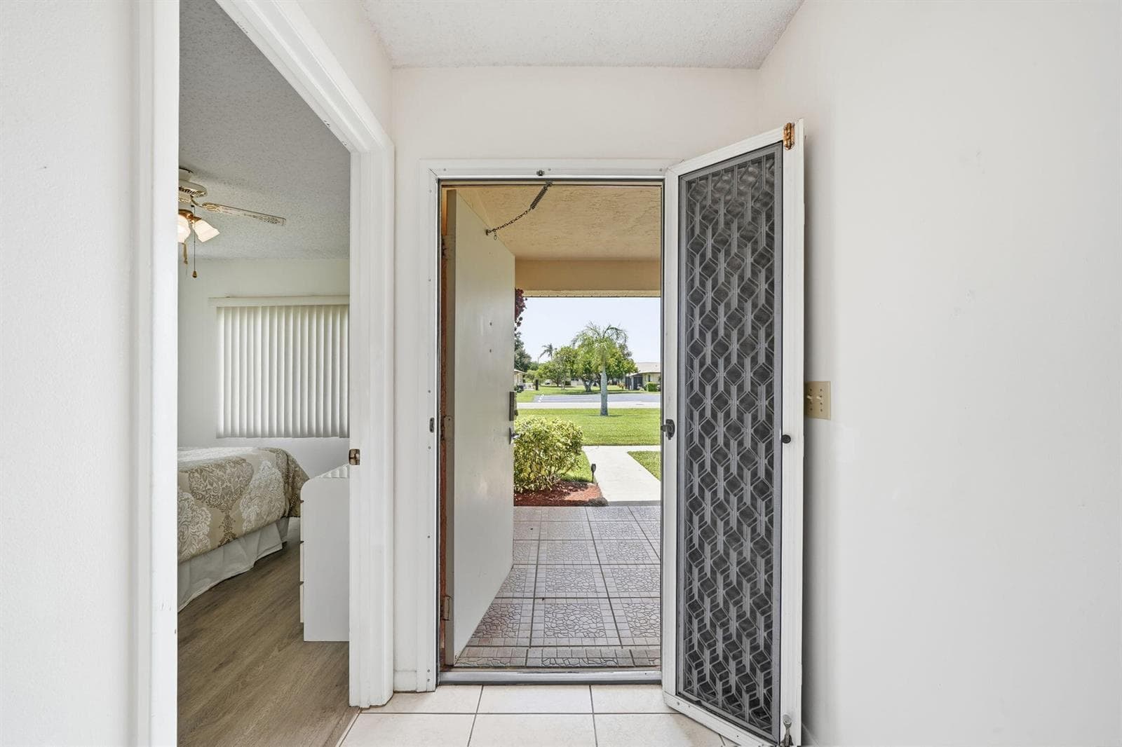 5852 Dream Court # 35D, Fort Pierce, FL 34982 photo 4