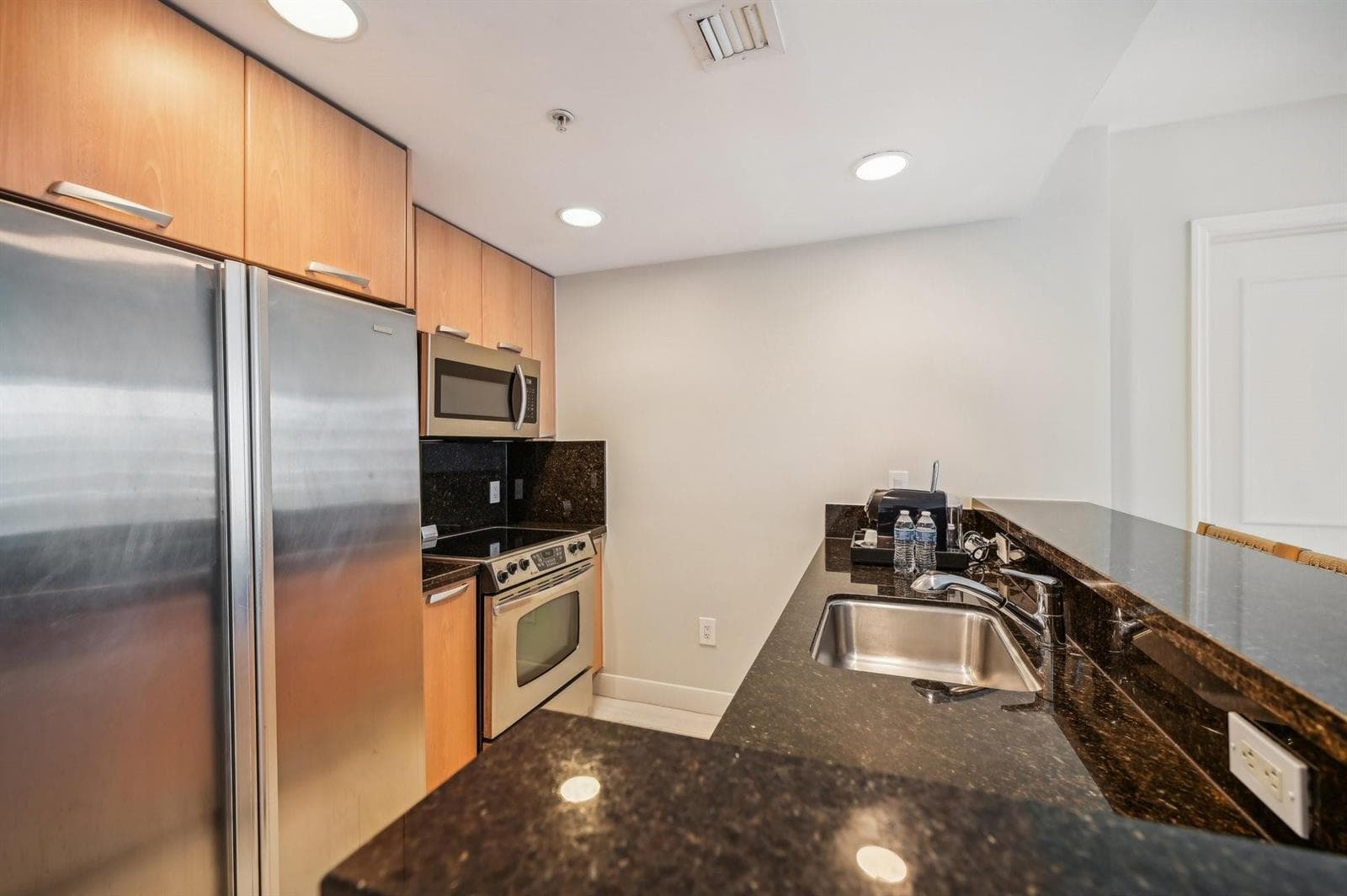 505 N FORT LAUDERDALE BEACH Boulevard # 813, Fort Lauderdale, FL 33304 photo 5