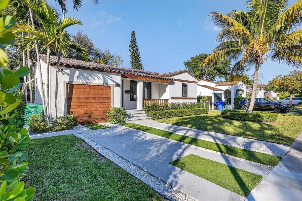 2601 SW 26TH Lane, Miami, FL 33133 photo 2