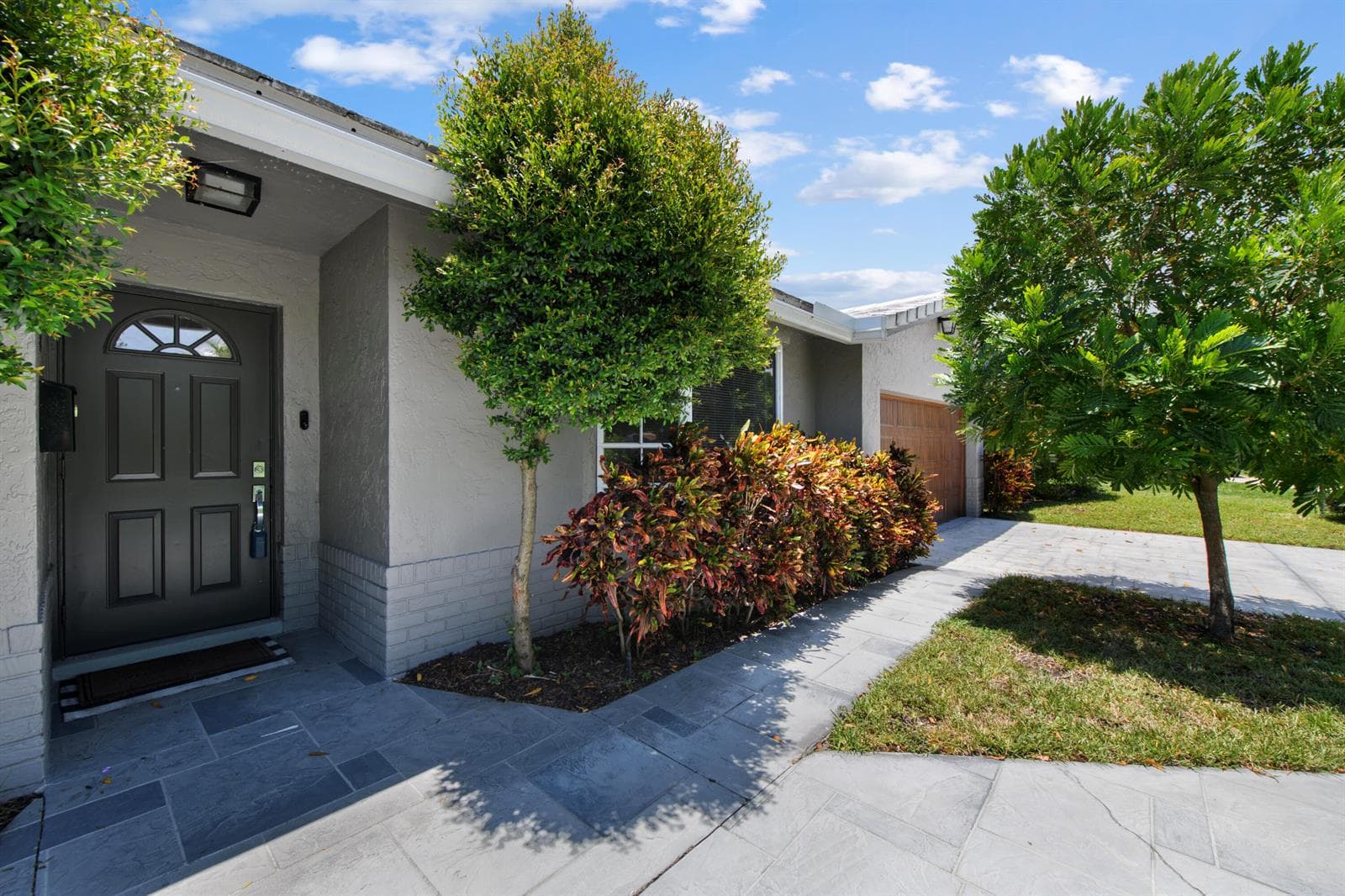 1226 SE 14TH Street, Deerfield Beach, FL 33441 photo 2