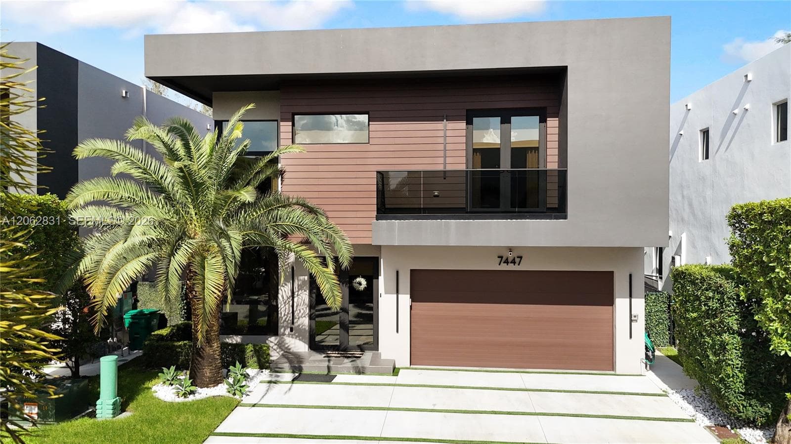 7447 NW 97th Ct, Doral, FL 33178 photo 3