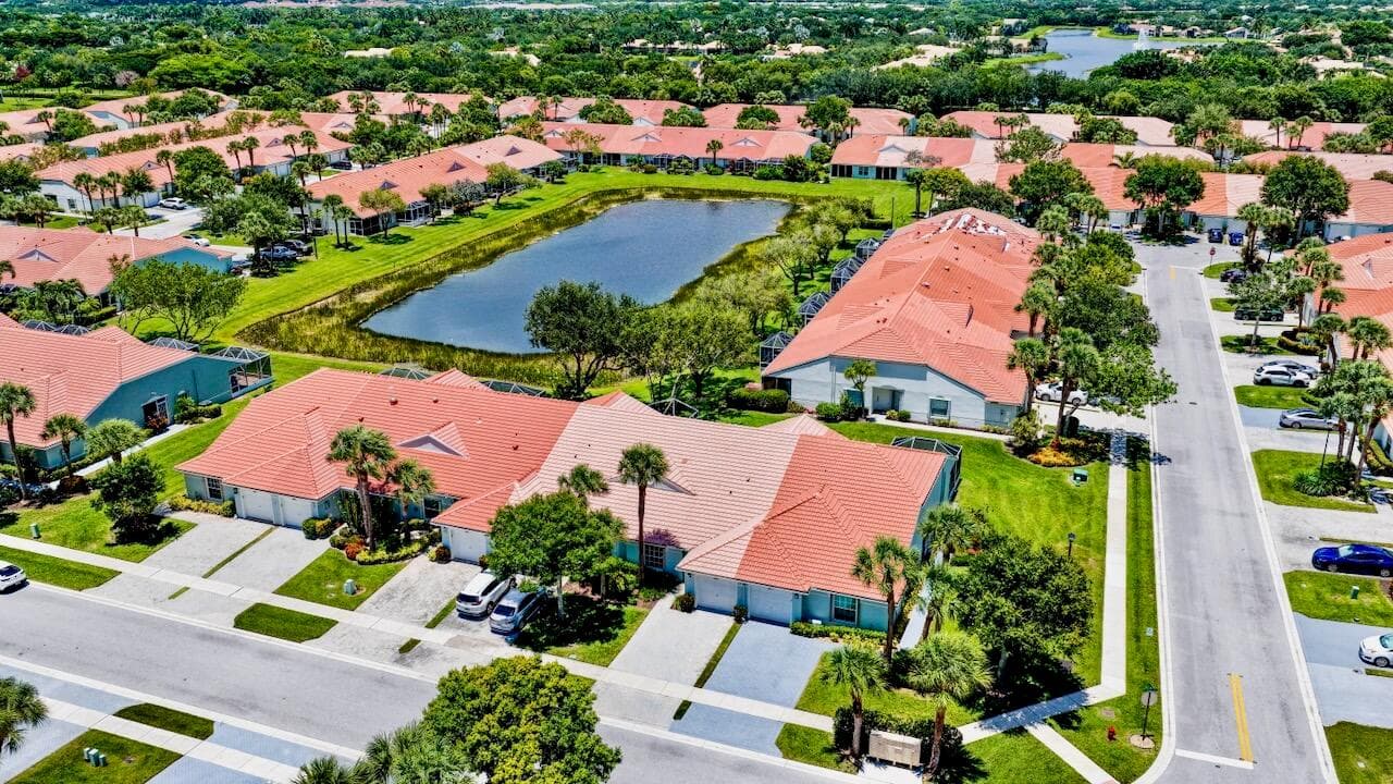 8375 Logia Circle, Boynton Beach, FL 33472 photo 4