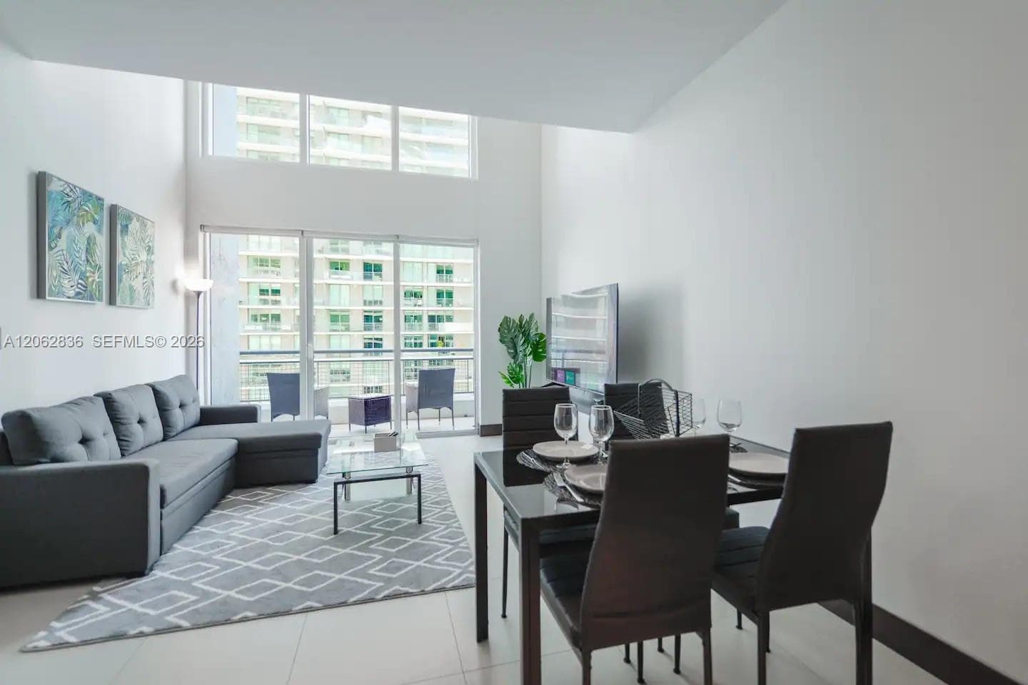 60 SW 13th St # 3814, Miami, FL 33130 photo 4