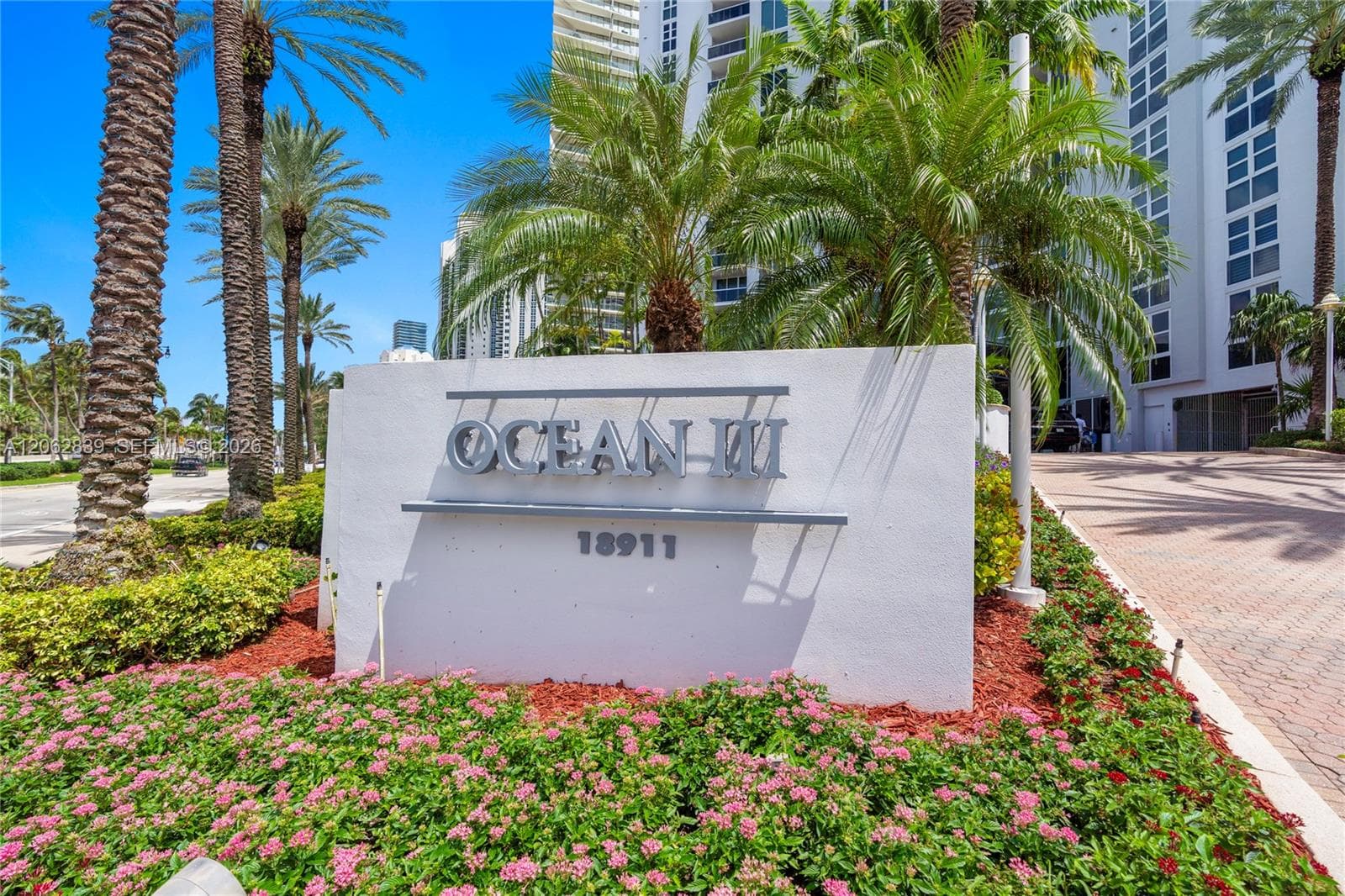 18911 Collins Ave # 2103, Sunny Isles Beach, FL 33160 photo 2