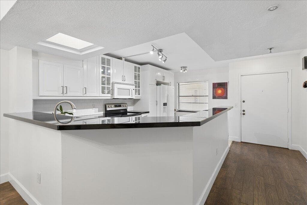 23344 CAROLWOOD Lane # 505, Boca Raton, FL 33428 photo 5