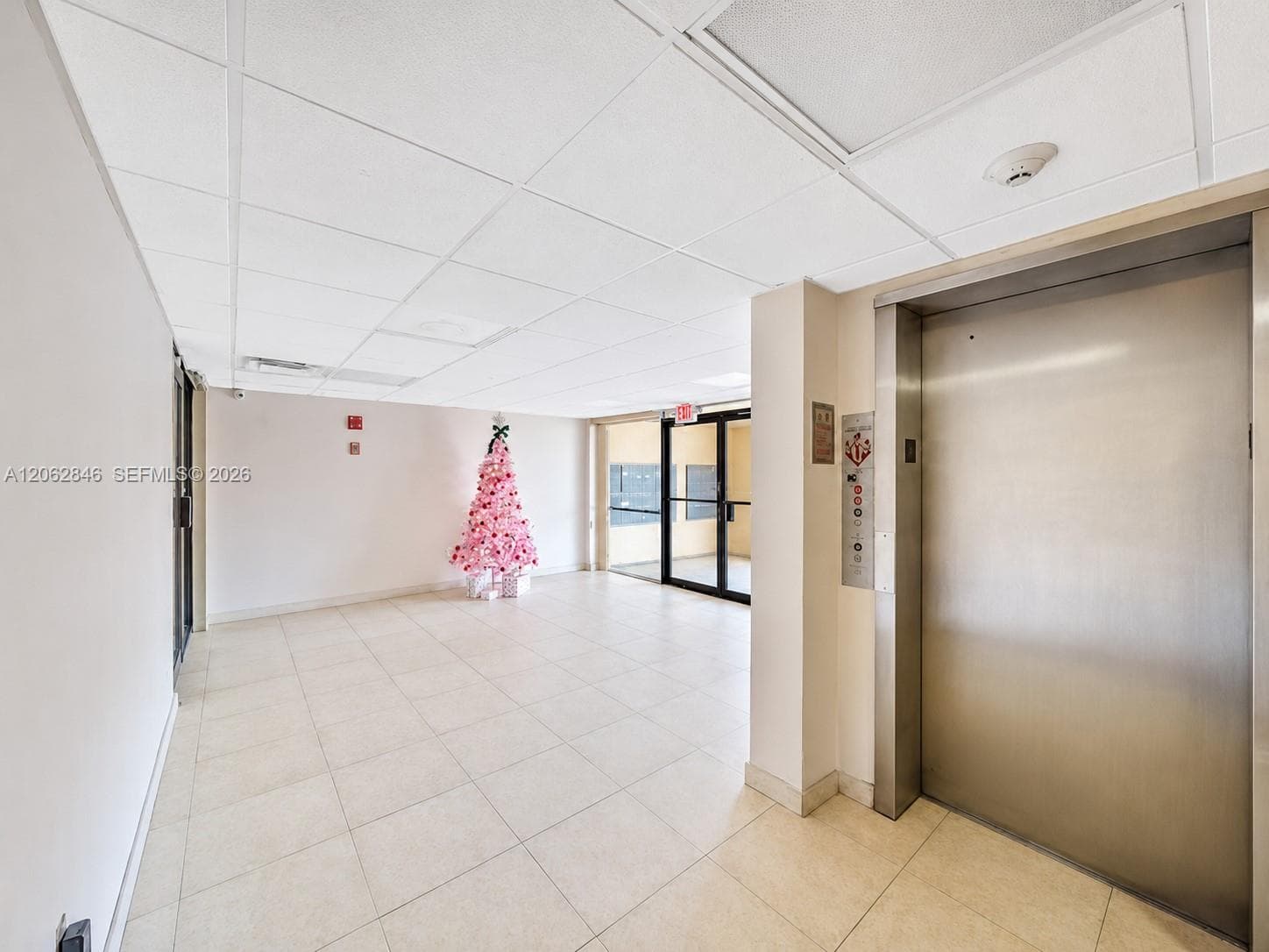 7921 Byron Ave # 404, Miami Beach, FL 33141 photo 3