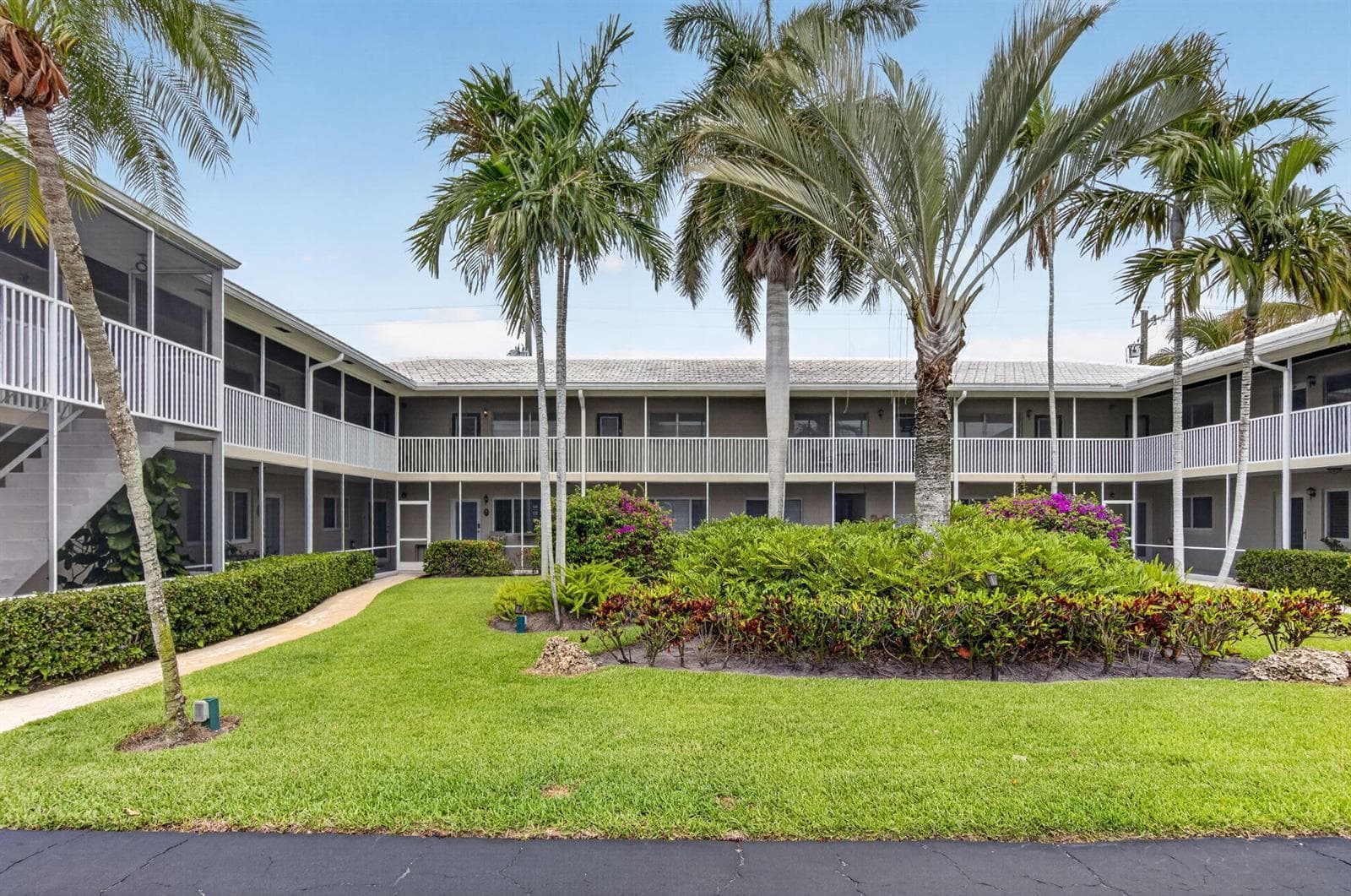 426 NE 7th Avenue # 2B, Delray Beach, FL 33483 photo 3