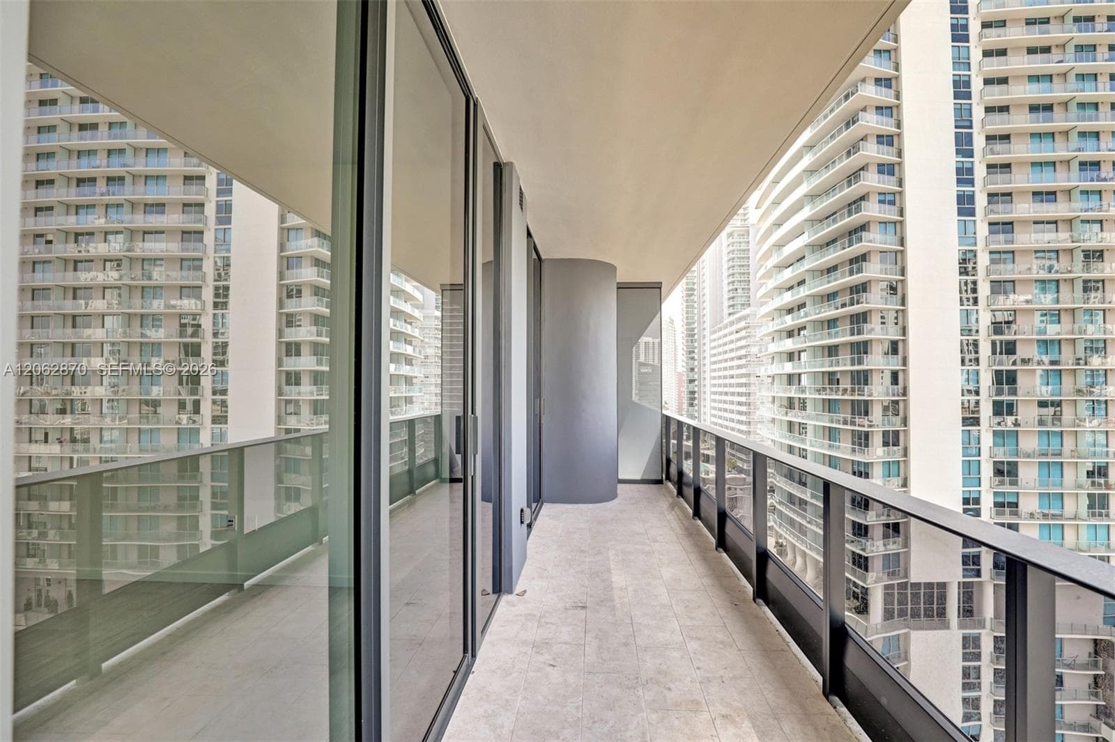 1000 Brickell Plaza # 1904, Miami, FL 33131 photo 2