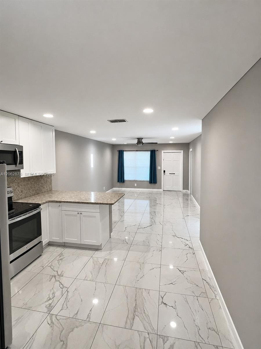 7761 NW 42nd Pl, Coral Springs, FL 33065 photo 2