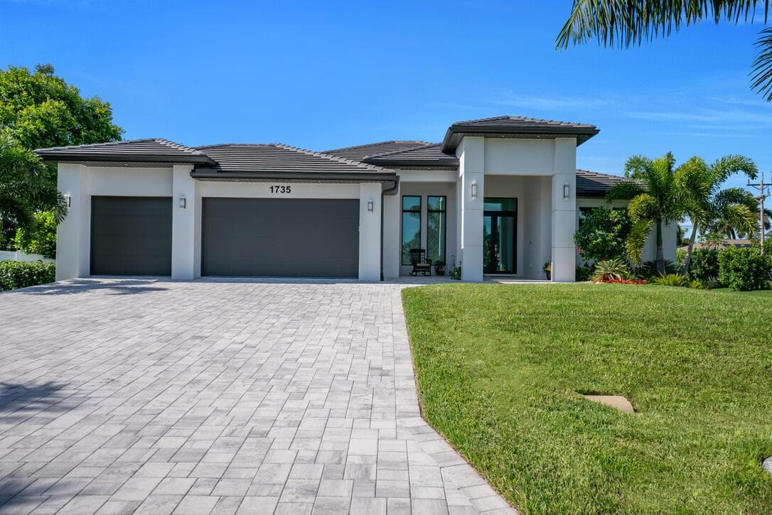 1735 SW 51ST Terrace, Cape Coral, FL 33914 photo 2