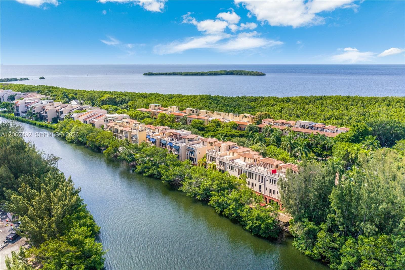 6234 Paradise Point Drive # 6234, Palmetto Bay, FL 33157 photo 2