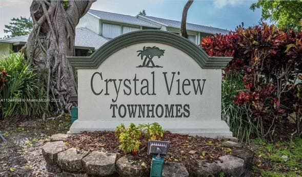 838 CRYSTAL LAKE Drive # 838, Deerfield Beach, FL 33064