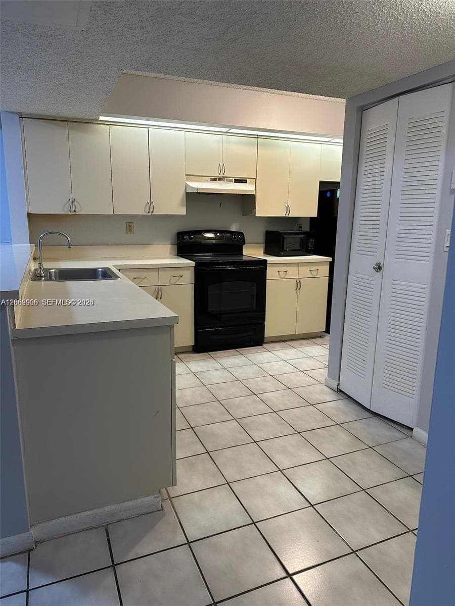 8600 SW 212th St # 105, Cutler Bay, FL 33189 photo 4