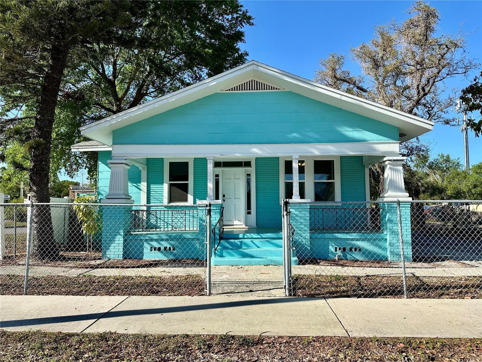 1504 E 33RD Avenue, Tampa, FL 33610 photo 2
