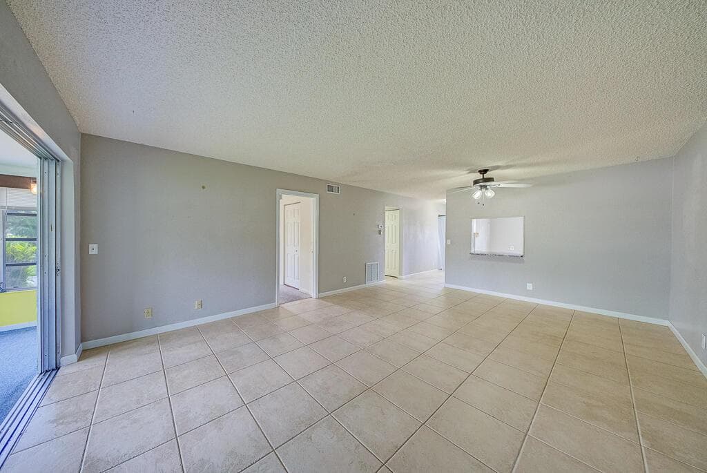 546 Covered Bridge Boulevard # A, Lake Worth, FL 33467 photo 5