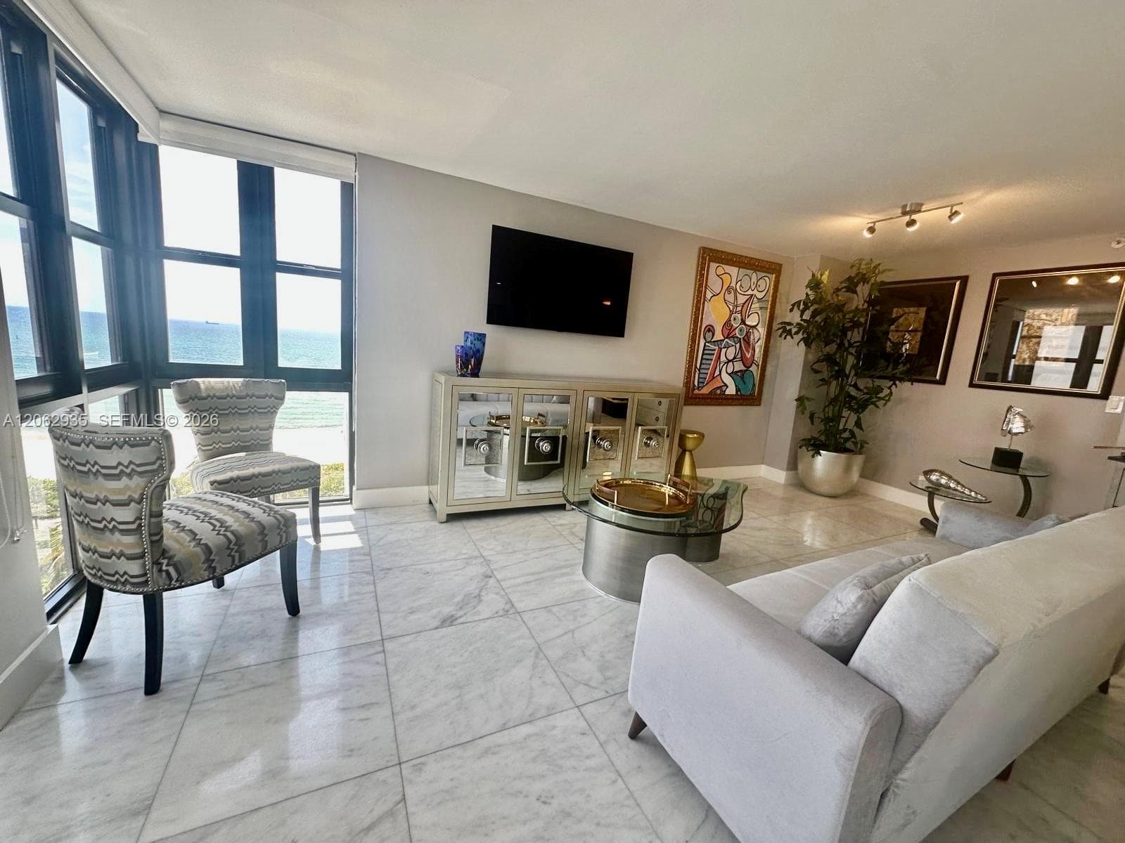 2555 Collins Ave # 1400, Miami Beach, FL 33140 photo 5