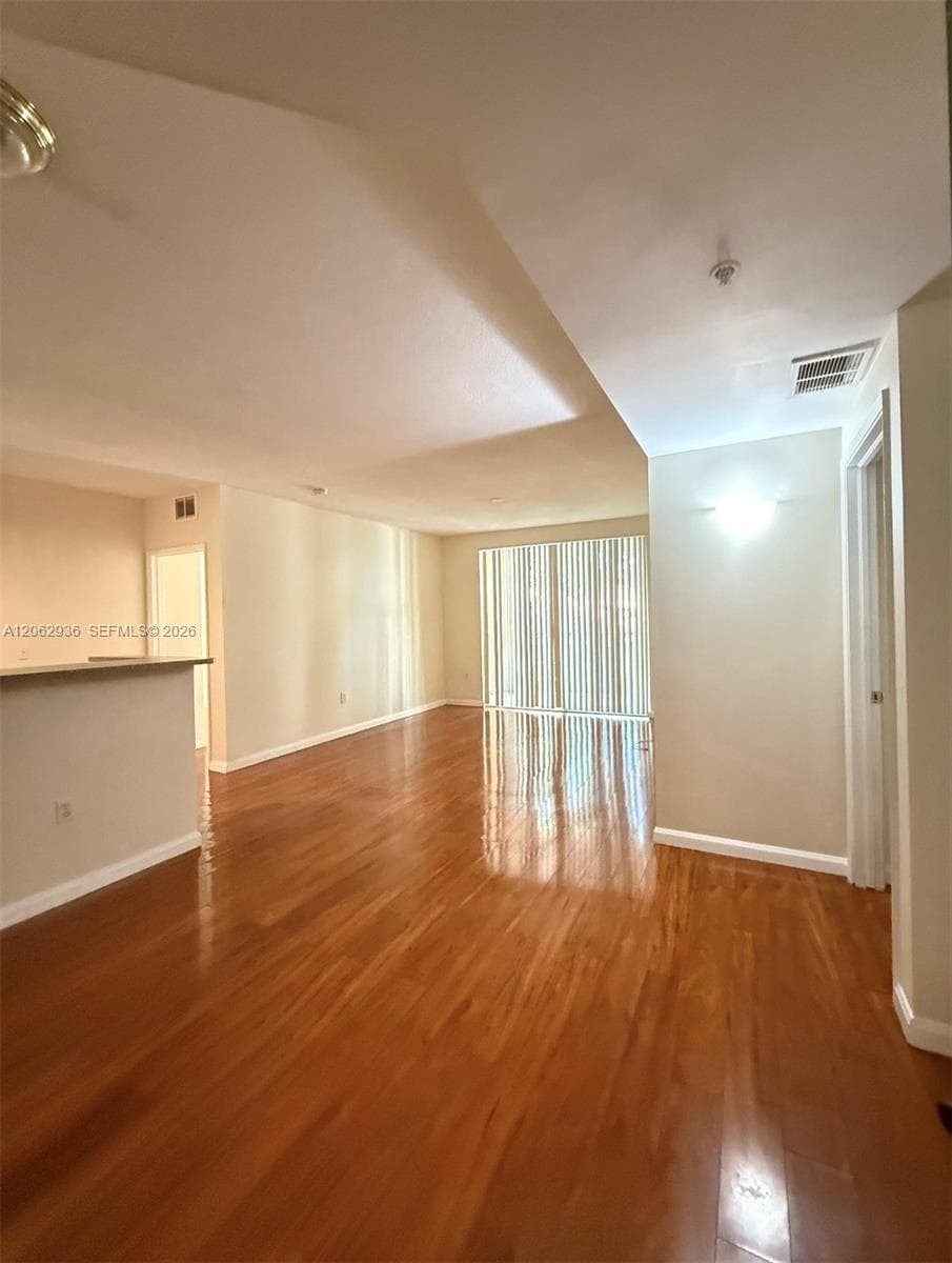 7940 N Nob Hill Rd # 204, Tamarac, FL 33321 photo 4