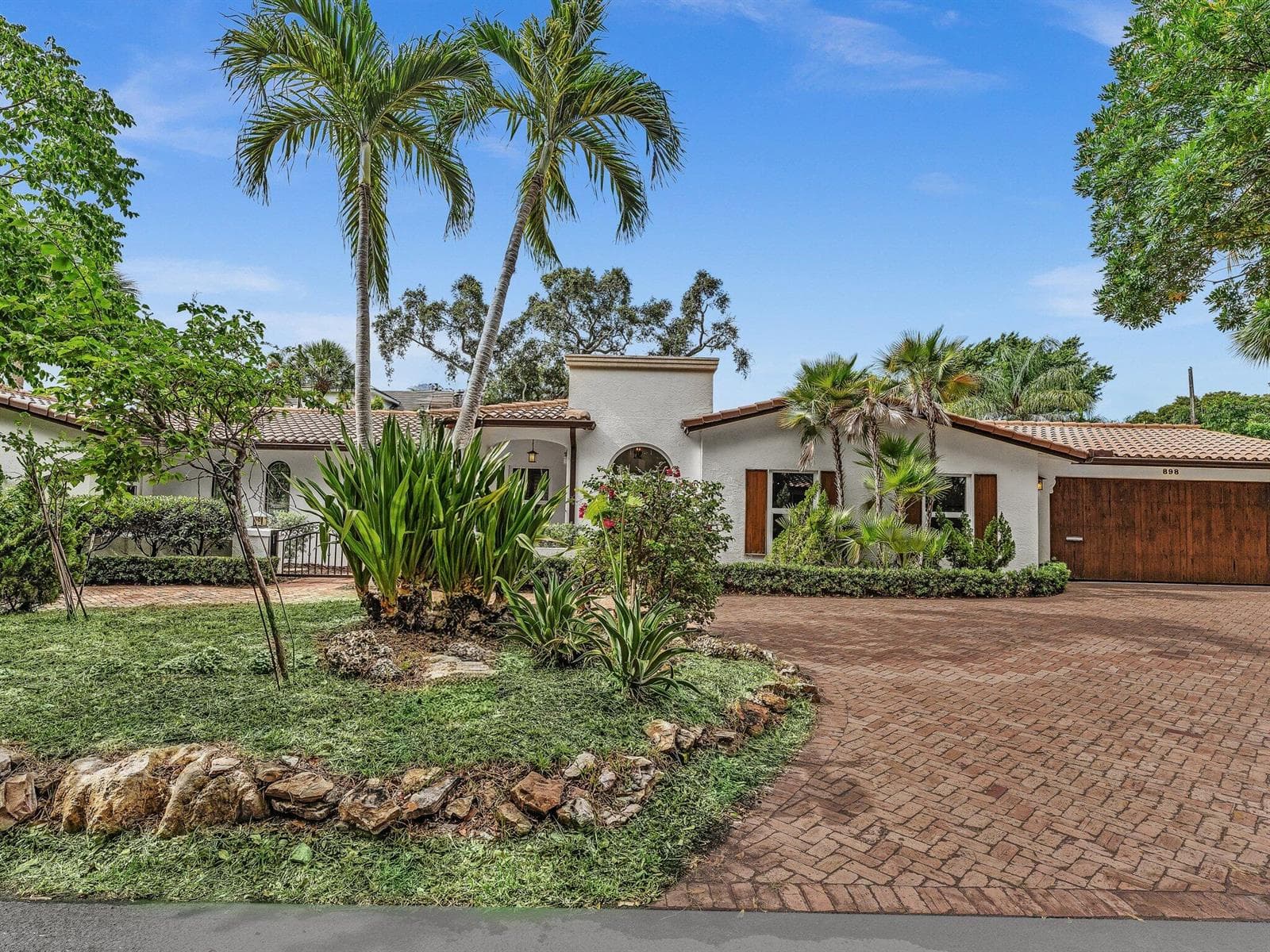 898 Azalea Street, Boca Raton, FL 33486 photo 3