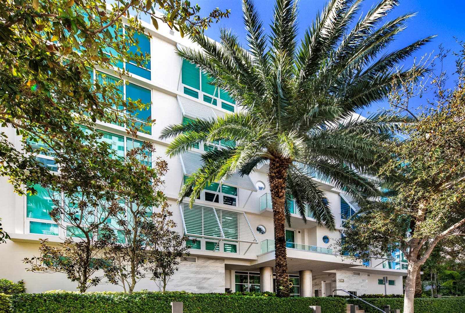 353 SUNSET Drive # 202, Fort Lauderdale, FL 33301 photo 3