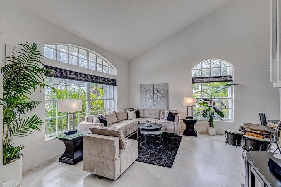 18174 SE Fairview Circle, Tequesta, FL 33469 photo 5