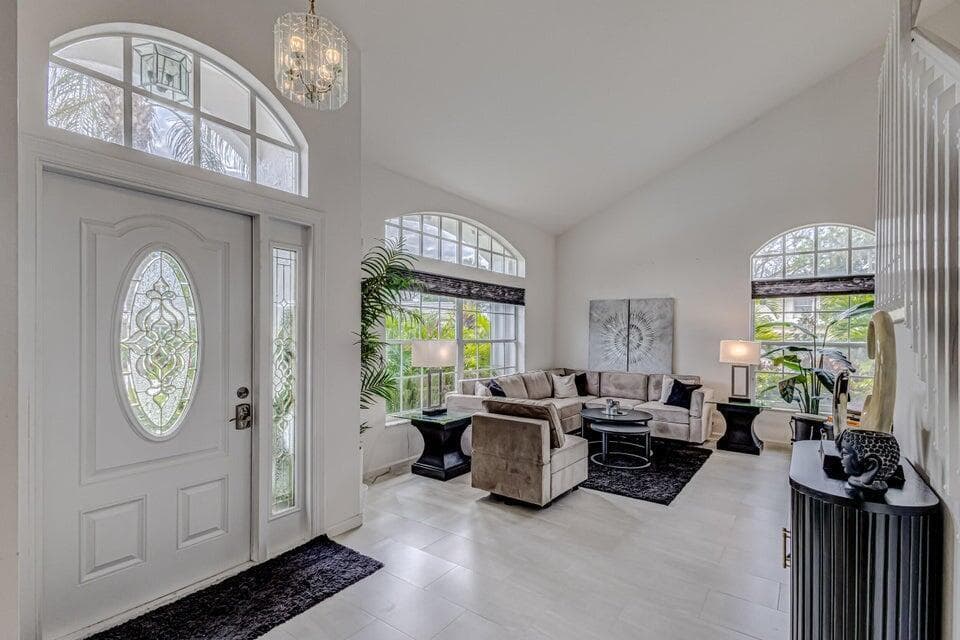 18174 SE Fairview Circle, Tequesta, FL 33469 photo 4