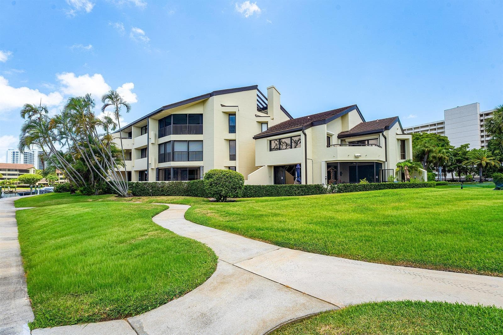 1125 E Marine Way E # J3l, North Palm Beach, FL 33408 photo 2