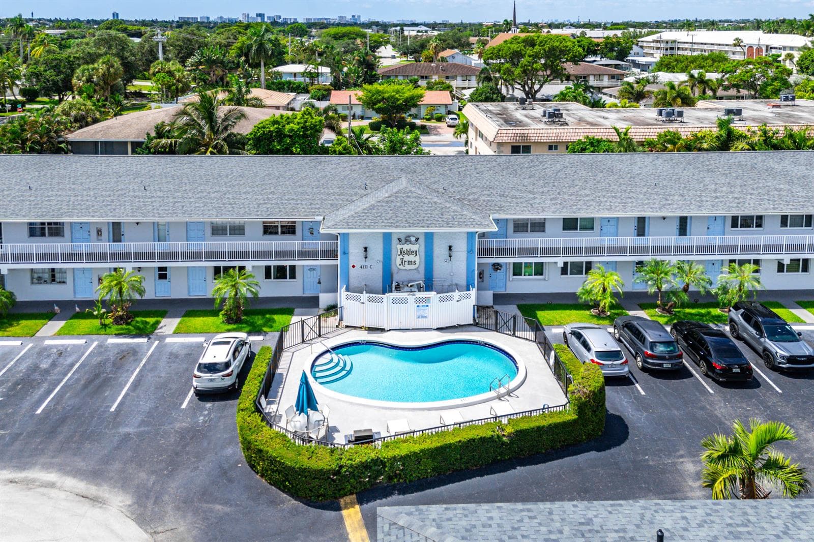 4111 NE 21st Way # 204, Lighthouse Point, FL 33064
