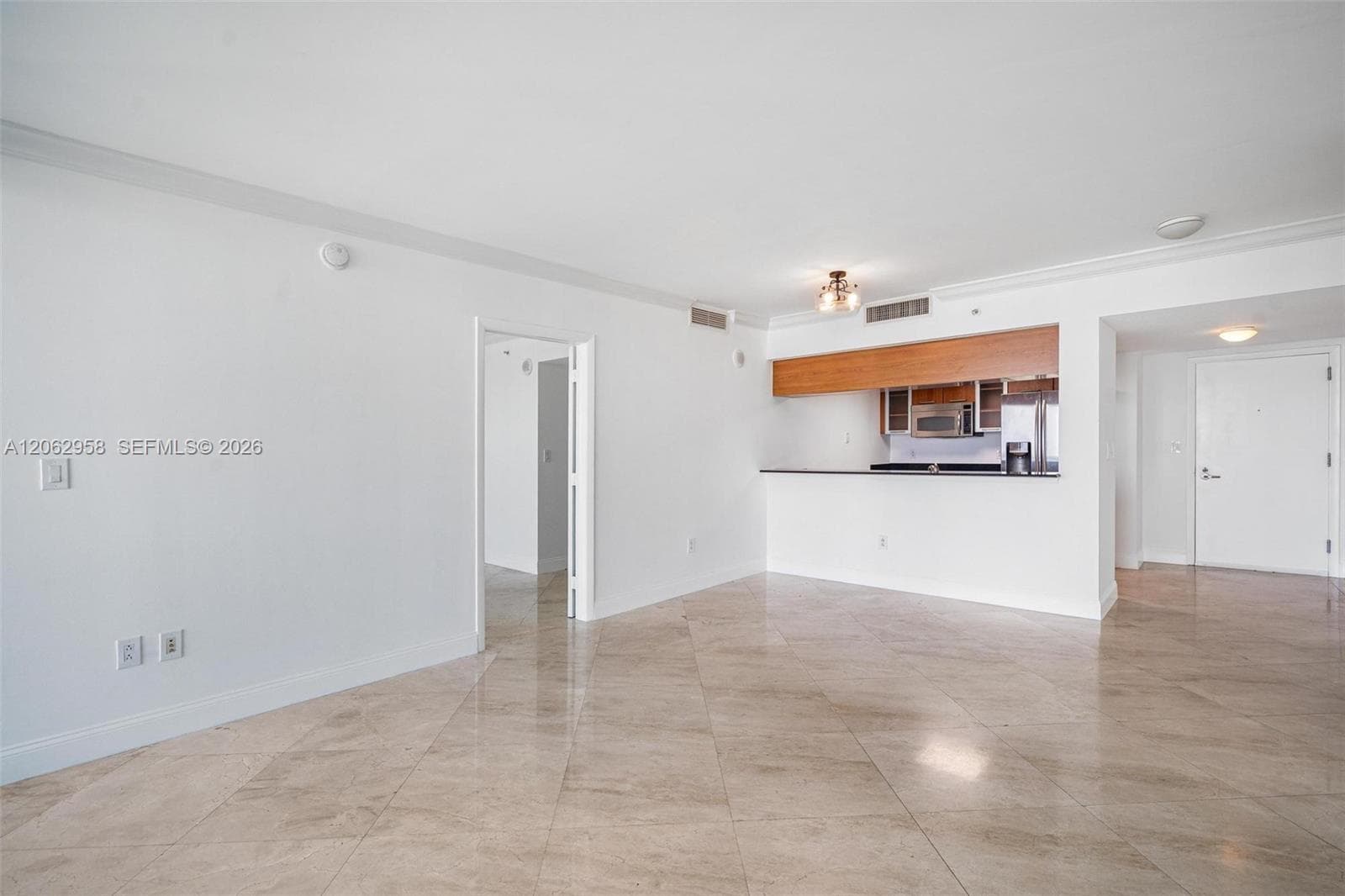 1800 N Bayshore Dr # 2410, Miami, FL 33132 photo 4
