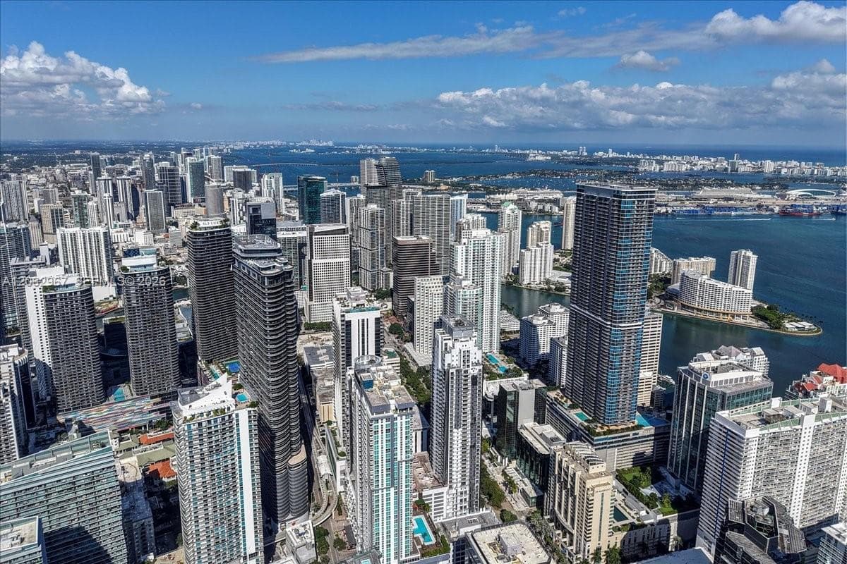 1250 S Miami Ave # 2106, Miami, FL 33130 photo 3