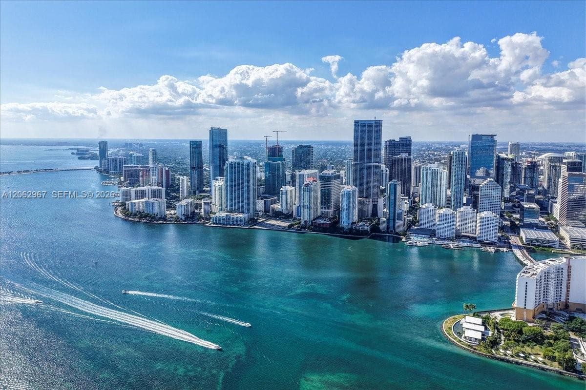 1250 S Miami Ave # 2106, Miami, FL 33130 photo 4