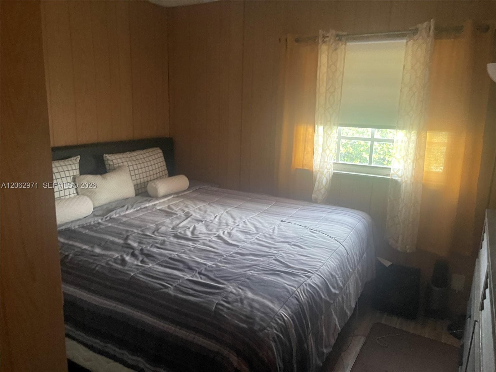 2311 NW 27th Ter, Fort Lauderdale, FL 33311 photo 5