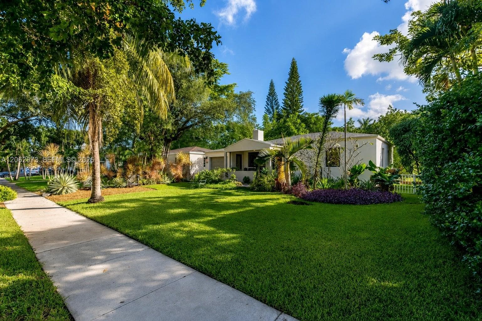 633 Mokena Dr # 0, Miami Springs, FL 33166 photo 2