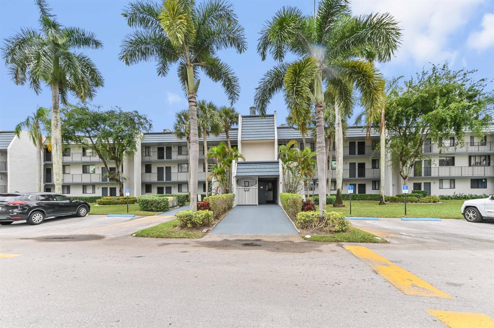 4411 Trevi Court # #105, Lake Worth, FL 33467 photo 2
