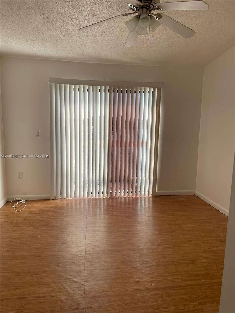 5530 W 26th Ct # 210, Hialeah, FL 33016 photo 5