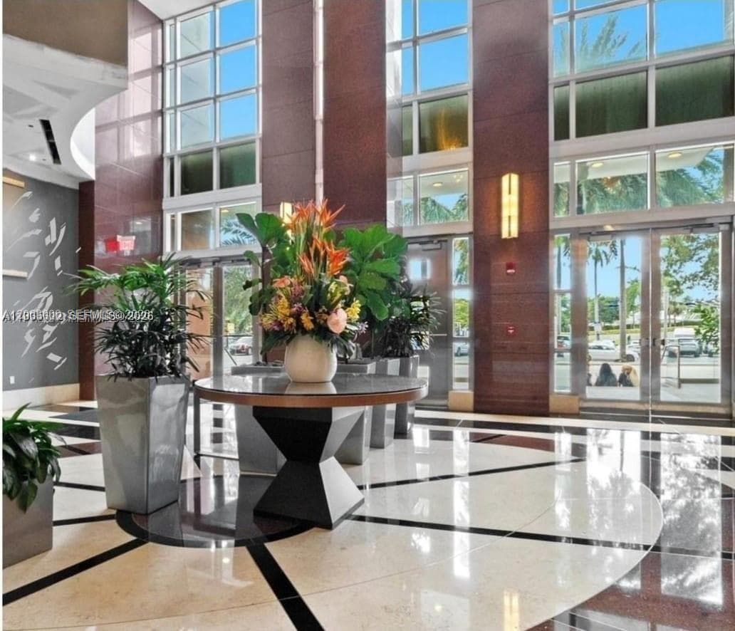 244 Biscayne Blvd # 440, Miami, FL 33132 photo 5