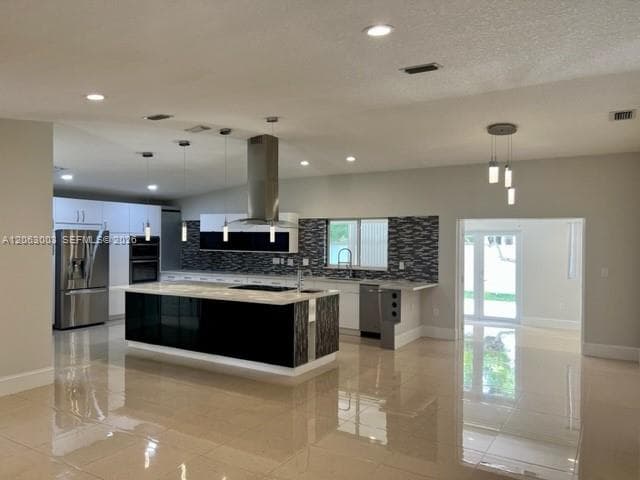 9845 NW 25th Ter, Doral, FL 33172 photo 3